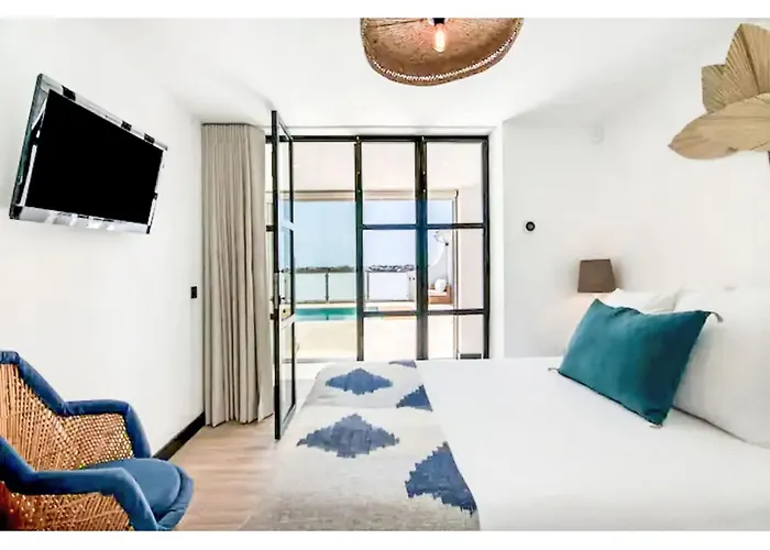 Gina - Sunny Way By Interhome